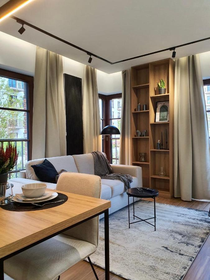 Апартаменти Luxury 2-room In Praga-polnoc Port Praski